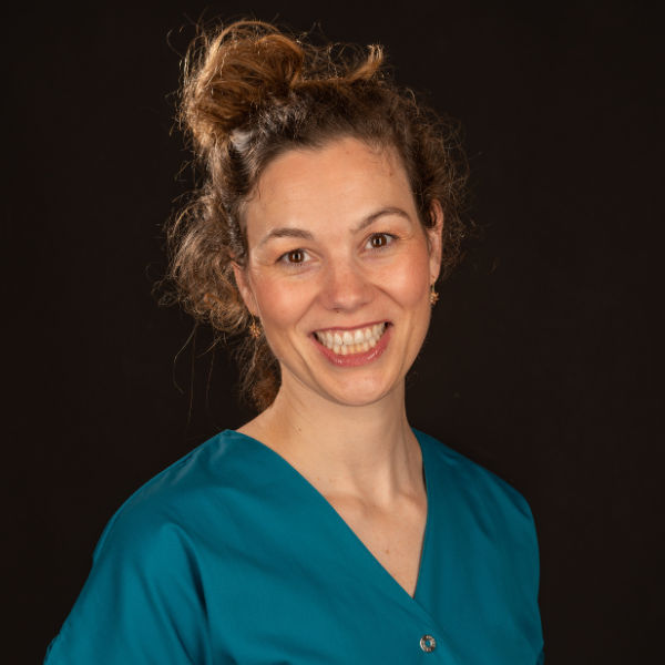 Dr. Kirsten Slagter